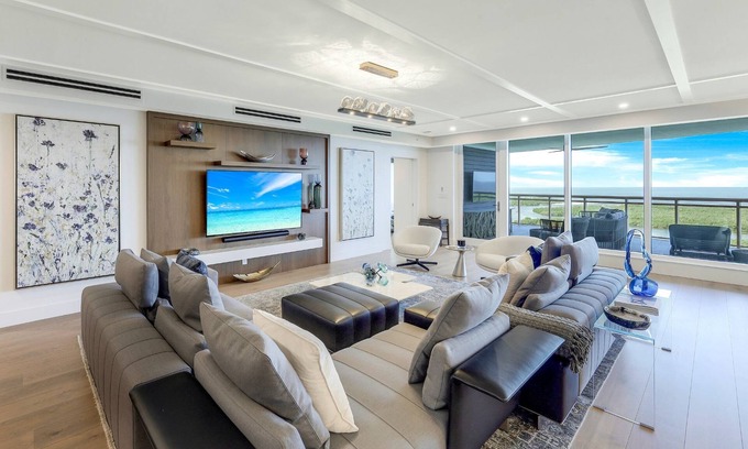 North Naples Condo | Kalea Bay - William Raveis Rentals