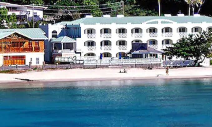 Morne Rouge Hotel | Kalinago Beach Resort