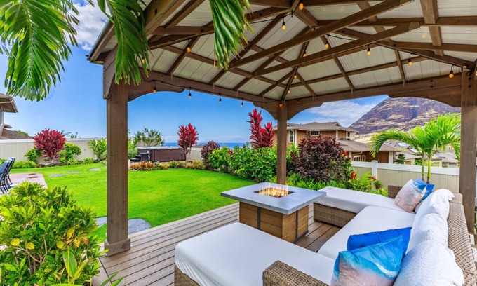 Makaha Valley Apartment | Kalo Homes ~ Tropical Makaha Sanctuary
