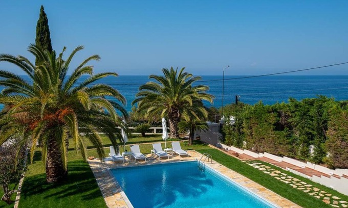 Thymari Villa | Kamariyo Athens Riviera by A&D Properties