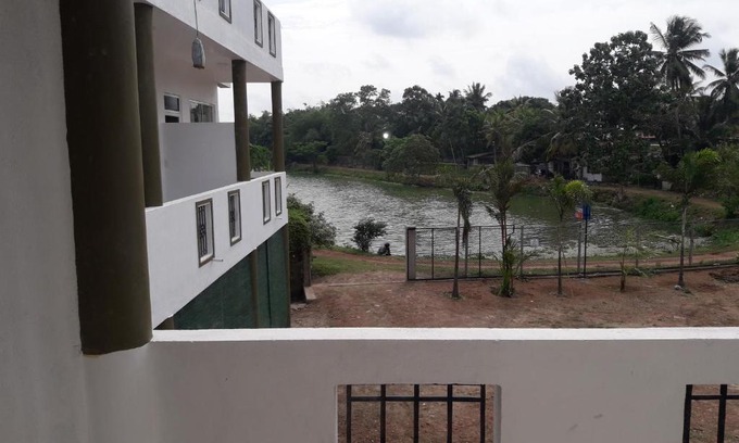 Maharagama Hotel | Kanora lake resort