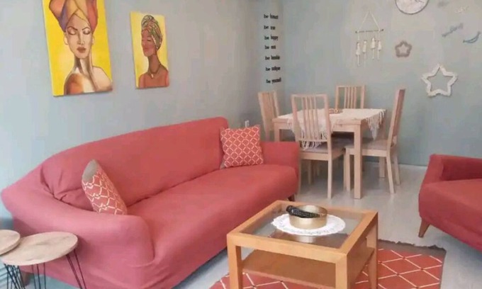 Karsiyaka Apartment | Karşıyaka merkezde sahilin bir alt sokagında rahat huzurlu şirin bir evim