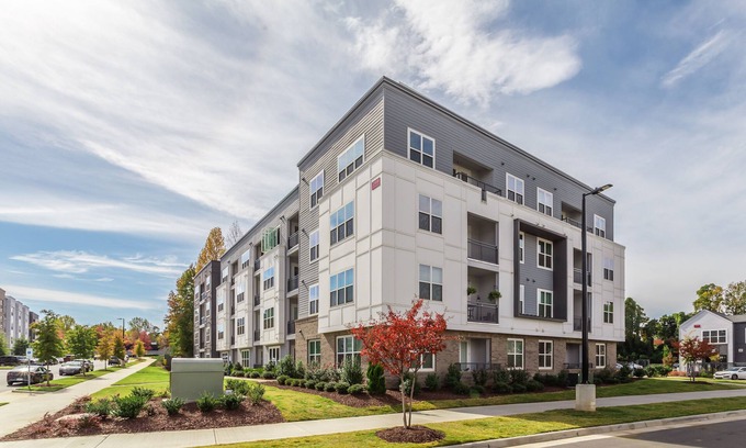 Charlotte Apartment | Kasa FreeMoreWest Charlotte