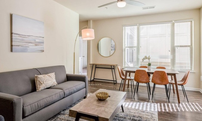 Durham Apartment | Kasa | Welcoming Area Nearby Duke Gardens | Durham