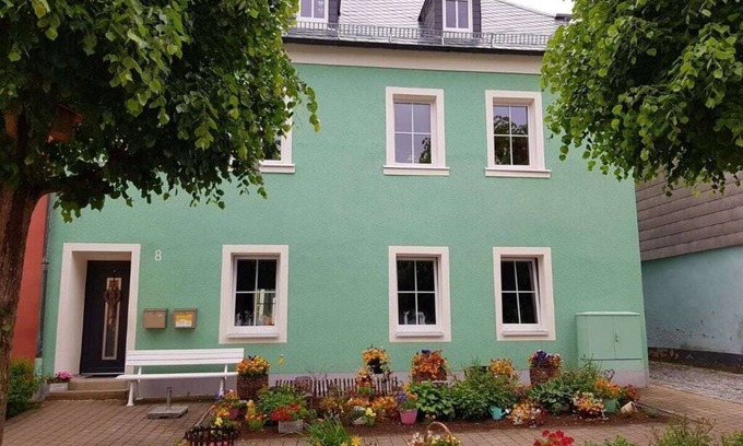 Weissenstadt House | Kattl Comfortable holiday residence