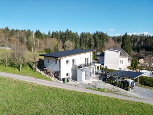 Poertschach am Woerthersee House | Katu House