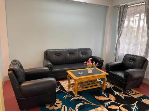 Shillong House | Keeon Private Room Top