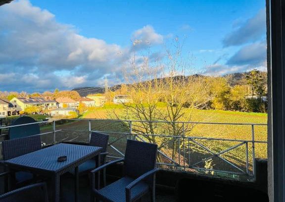 Petit-Couronne Apartment | Kelly