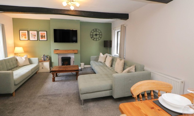 Ashbourne Cottage | KENNEDY'S COTTAGE, family friendly in Ashbourne