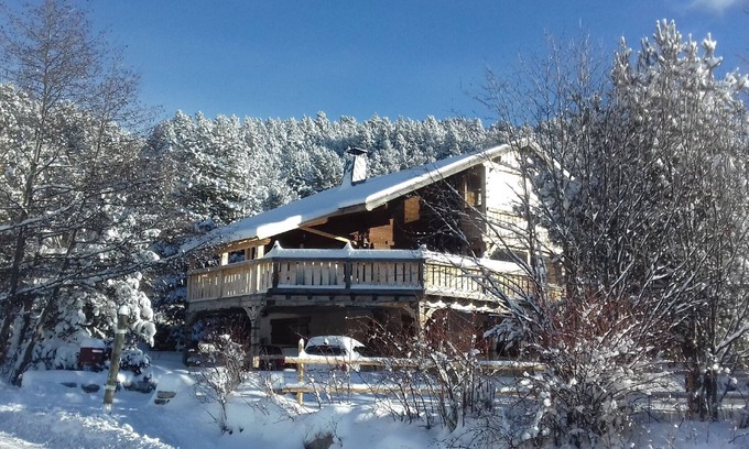 Superbolquere Ski Chalet | Ker Cartier - GDF-Chalet-Apartment-Mountain view-Ensuite with Bath