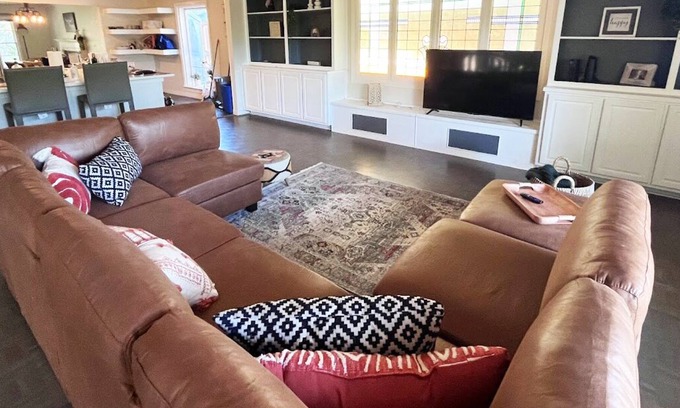 Kessler House | Kessler Park Retreat 5 min from Downtown and Bishop Arts