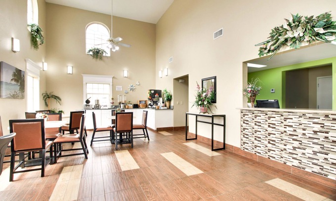 Millbrook Hotel | Key West Inn - Millbrook