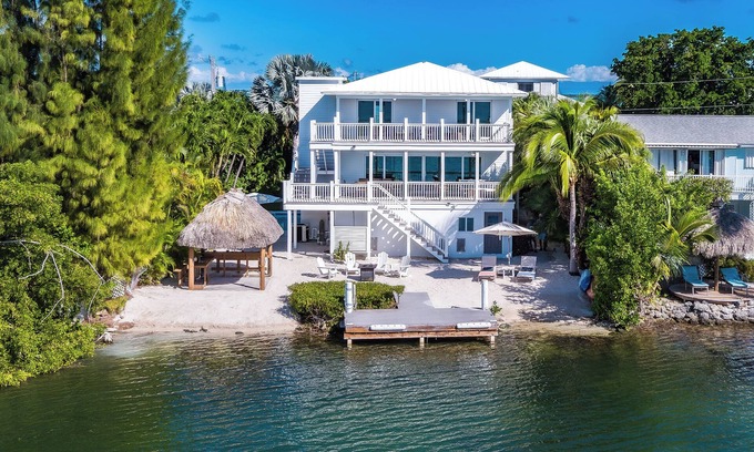 Bay Point House | Key West Sugarfoot Sunsets Waterfront Home w/Luxury Amenities