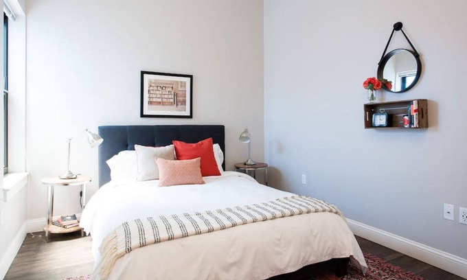 Downtown Boston Apartment | Keyless Entry | Laundry in Unit | Dog Friendly w/ optional parking
