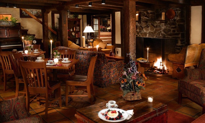 Keystone Apartment | Keystone Lodge Room | Historic B&B & Breakfast
