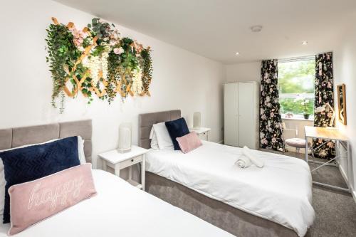 Southampton Apartment | KGV Stays Millbrook Executive Smart Corporate Apartment with Excellent City Links