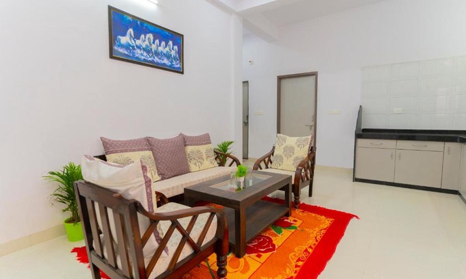 Udaipur District Apartment | Khakhri House Beautiful 2BHK Apartment—AC