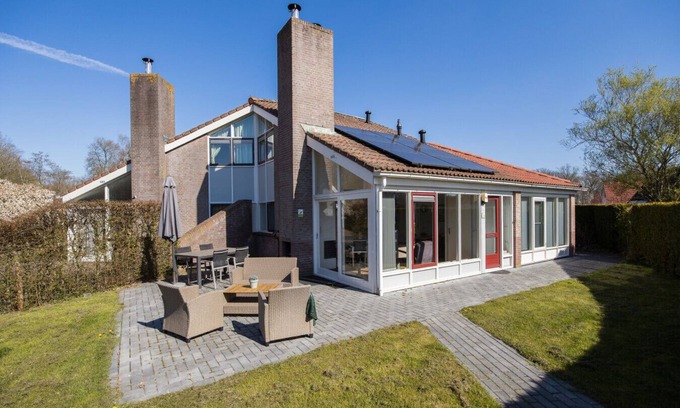 Zwiggelte House | Kievit | Ruime bungalow met fijne tuin