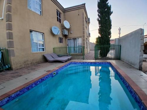 Gaborone House | Kimberland Guest House Block 10