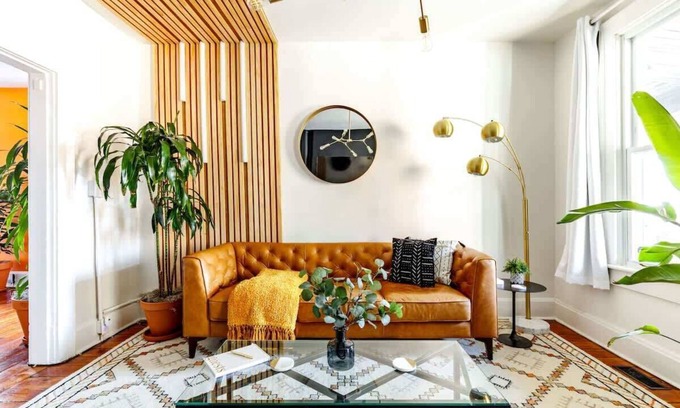 Italian Village House | King Bed - Parking - Short North - Convention