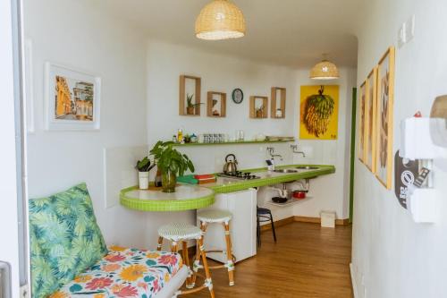 El Cabrero Apartment | King's Apartments 302