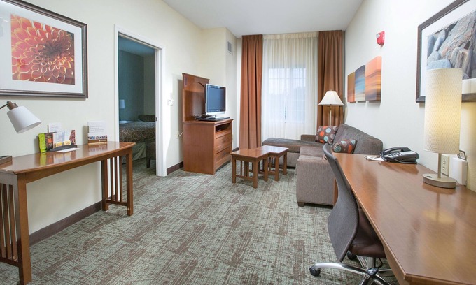 National Hills Condo | King Suite Near Bush Field Airport | Free Daily Breakfast + Fitness Center