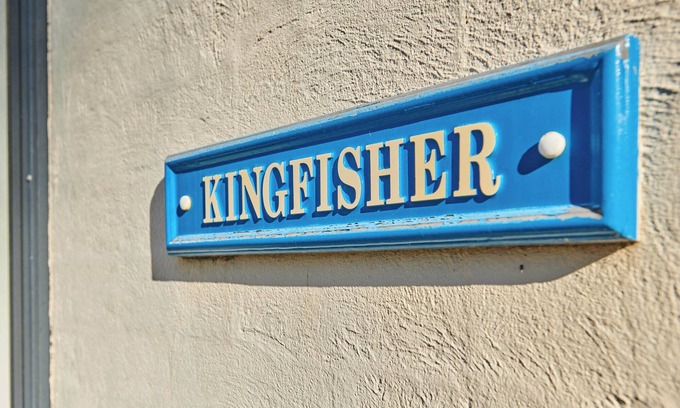 Black Head Apartment | Kingfisher a Charming 3-Bedroom Villa in Hallidays Point Perfect for Families