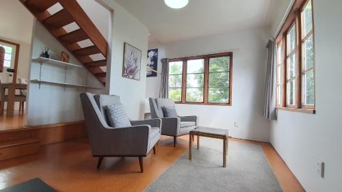 Auckland House | Kingsland Family Home