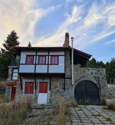 Karpenisi House | Kirkel - Stone villa in an Alpine environment