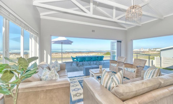 L'Agulhas House | Klein Steenbok