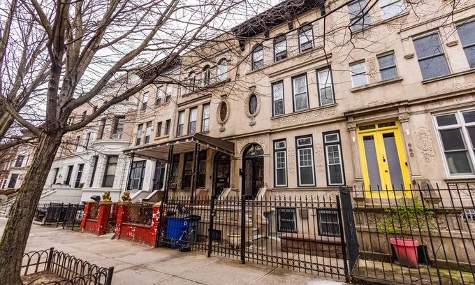 Crown Heights House | KLO Room #6 With Private Bathroom
