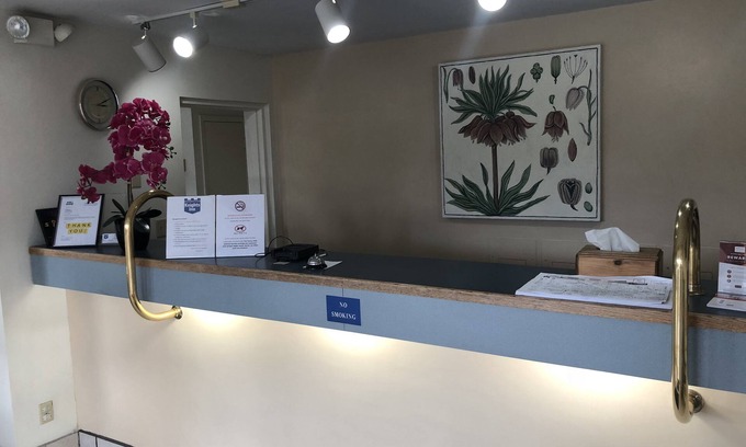 Oswego Hotel | Knights Inn Oswego