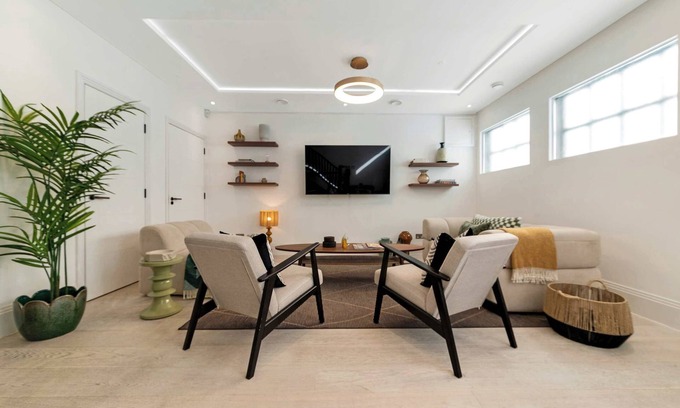 Knightsbridge House | Knightsbridge Mews KM120