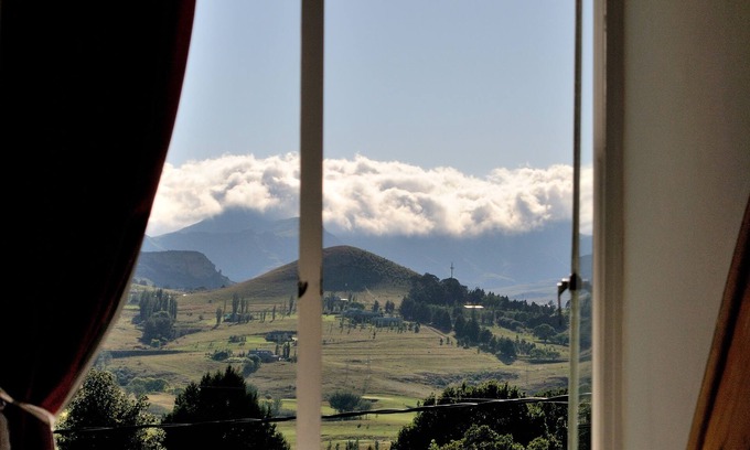 Clarens Hotel | Knock Out View Clarens