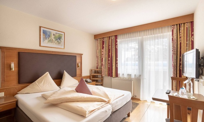 Kappl House | Komfortzimmer Landleben - Hotel Lenz