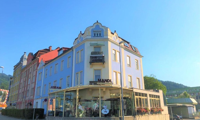 Bruck an der Mur House | Konditorei Mandl