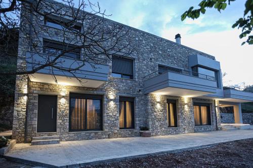 Kalavrita Apartment | Kotrona Apartments