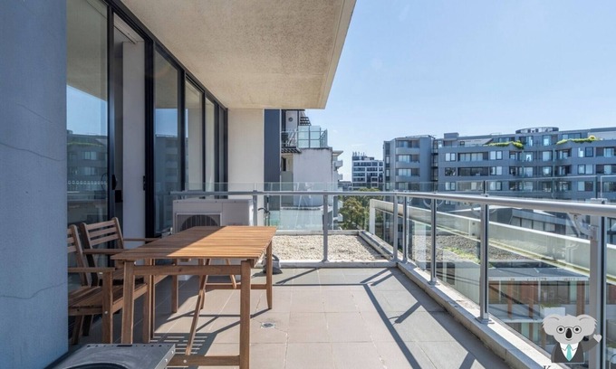 Rosebery Apartment | KozyGuru | Rosebery | Comfy Urban Escape + Parking