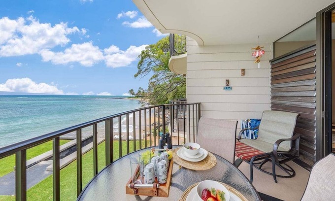 Kahana Condo | KR 221 BeachFront Condo w Ocean Views Pool BBQ