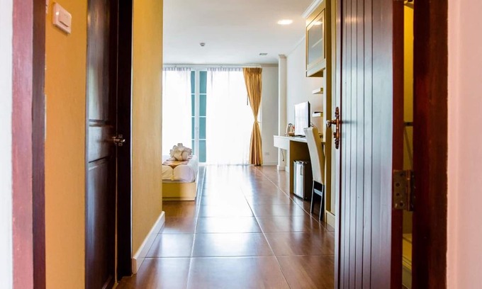 Ban Bueng Hotel | Krinnatra Villa