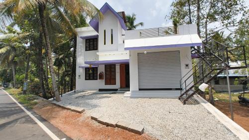 Munroe Island House | Krishnakripa Homestay