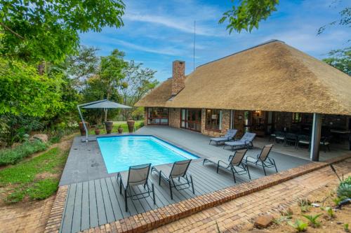 Hazyview Apartment | Kruger Park Lodge Unit No 441 with Private Pool