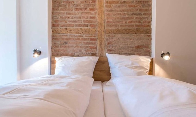 Altenkrempe Apartment | Kultur Gut Hasselburg Klarinette 4er Fewo