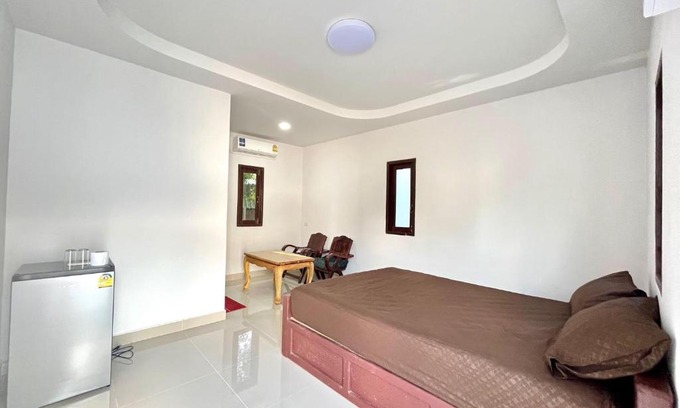 Nong Pla Lai House | Kunaeng ครัวกันเอง รีสอร์ท