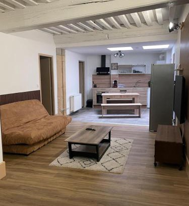 Paray-le-Monial Apartment | L'écrin de Paray, sleeps 6