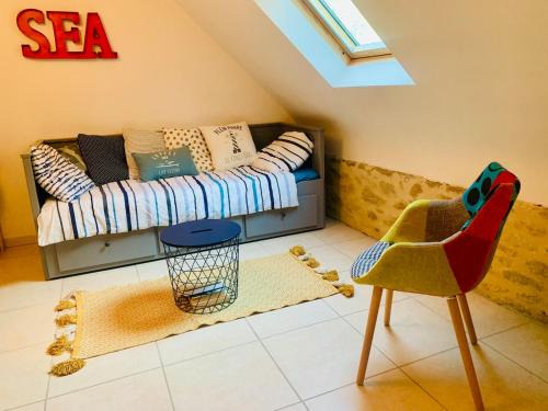 Plouhinec Apartment | L Écurie Gîte 1ch 3couchages 1séj 1 convertible