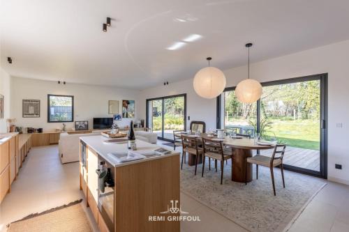 Honfleur House | L'Élégance 115 m 4 2 guests Design & Nature