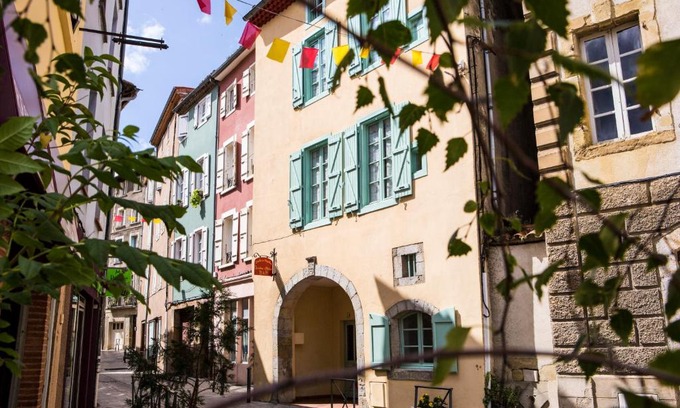 Foix Bed & Breakfast | l'Arche des Chapeliers