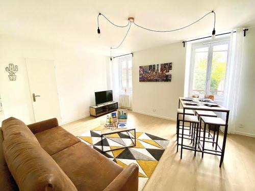 Limoges Apartment | L'Arlequin, cosy et calme