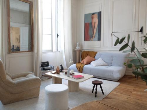 Bourgogne Apartment | L'artiste